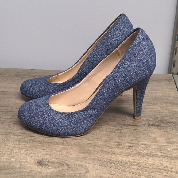 Kelly & Katie Larissa Heels - Picture 2 of 7